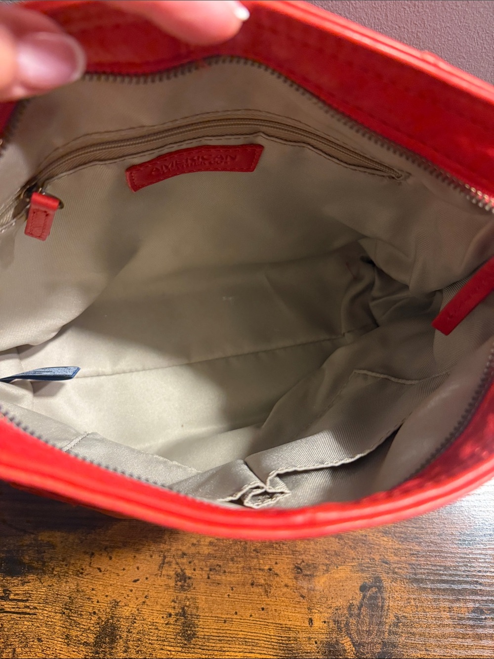 AMERICAN LEATHER CO Shoulder Bag - Sleek Everyday Carry - Picture 11 of 11